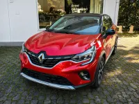 Usata Renault Captur Techno 94 CV (69 kW) 2023 Rosso SUV