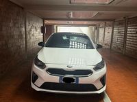 Usata Kia ProCeed 136 CV (100 kW) 2019 Bianco Station wagon