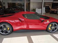 Usata Ferrari 296 663 CV (487 kW) 2024 Rosso corsa Coupé