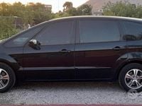 Usata Ford S-MAX Titanium 140 CV (102 kW) 2009 Nero Monovolume
