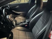 Usata Mercedes 180 Premium 110 CV (80 kW) 2013 Grigio Berlina