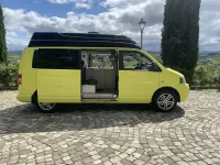 Usata VW Caravelle 177 CV (130 kW) 2007 Furgone