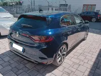 Usata Renault Mégane IV Intens 132 CV (97 kW) 2018 Blue met Berlina