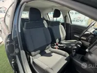 Begagnad Citroën C3 Feel 68 HK (50 kW) 2017 Grå Sedan