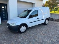 Usata Opel Combo 101 CV (74 kW) 2005 Bianco Monovolume