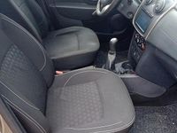 Usata Dacia Sandero Lauréate 75 CV (55 kW) 2014 Marrone Berlina