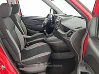 Usata Fiat Doblò 95 CV (69 kW) 2017 Rosso Monovolume