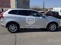 Usata Volvo XC60 Ocean Race 190 CV (139 kW) 2015 Grigio SUV