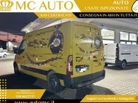 Usata Renault Master 136 CV (100 kW) 2016 Giallo Furgone