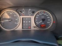 Brugt Renault Clio II Privilege 75 HK (55 kW) 2002 Grå Hatchback