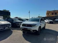 Usata Dacia Duster Comfort 101 CV (74 kW) 2021 Bianco SUV