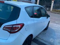 Usata Opel Meriva Cosmo 120 CV (88 kW) 2014 Bianco Monovolume