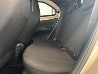 Usata Toyota Aygo Trend 72 CV (52 kW) 2025 Grigio Utilitaria