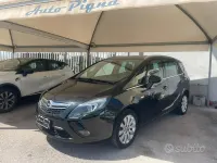 Usata Opel Zafira Tourer Cosmo 150 CV (110 kW) 2015 Nero Monovolume