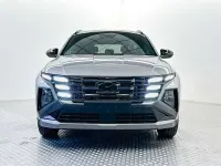 Nuova Hyundai Tucson 150 CV (110 kW) 2026 Shimmering silver metallic SUV