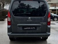 Usata Peugeot Partner Tepee 2017 Grigio scuro Monovolume