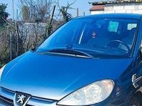 Usata Peugeot 807 128 CV (94 kW) 2008 Blu Monovolume