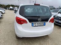 Usata Opel Meriva 120 CV (88 kW) 2016 Argento Monovolume