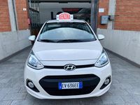 Usata Hyundai i10 Style 66 CV (48 kW) 2014 Beige Utilitaria
