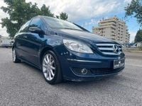 Usata Mercedes B200 140 CV (102 kW) 2006 Blu Monovolume
