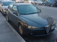 Usata Alfa Romeo 147 105 CV (77 kW) 2006 Nero Utilitaria