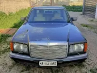 Usata Mercedes 500 231 CV (169 kW) 1983 Argento Berlina