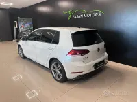 Usata VW Golf VII R-line 150 CV (110 kW) 2018 Bianco Berlina