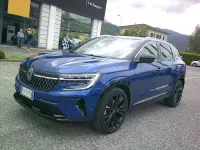 Usata Renault Austral Iconic 131 CV (96 kW) 2023 Blu/azzurro SUV