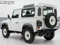 Usata Land Rover Defender Basis 122 CV (89 kW) 2015 Bianco pastello SUV