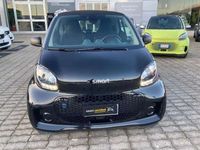 Usata Smart ForTwo Electric Drive Pure 60 kW (82 CV) 2022 Nero Berlina
