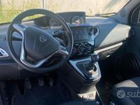 Usata Lancia Ypsilon Silver 69 CV (50 kW) 2022 Bianco Utilitaria