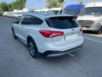 Usata Ford Focus Active 120 CV (88 kW) 2020 Grigio Station wagon