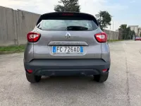 Usata Renault Captur 90 CV (66 kW) 2015 Grigio SUV