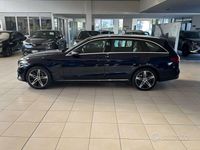 Usata Mercedes C300e Business 305 CV (224 kW) 2020 Blu Station wagon