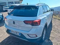Usata VW T-Roc 150 CV (110 kW) 2022 Bianco SUV