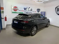 Usata Maserati Levante 330 CV (242 kW) 2022 Nero SUV
