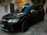 Usata Fiat Freemont Lounge 140 CV (102 kW) 2012 Nero SUV