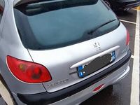 Usata Peugeot 206 75 CV (55 kW) 2004 Berlina