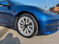 Usata Tesla Model 3 Long Range AWD 366 kW (498 CV) 2021 Blu/azzurro Berlina