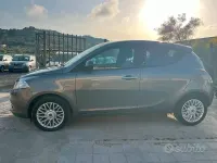 Usata Lancia Ypsilon S 95 CV (69 kW) 2014 Marrone Utilitaria