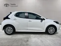 Usata Toyota Yaris Active 72 CV (52 kW) 2023 Bianco Utilitaria