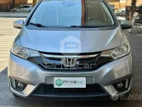 Usata Honda Jazz Elegance 102 CV (75 kW) 2017 Grigio Utilitaria