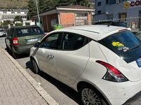 Usata Lancia Ypsilon 69 CV (50 kW) 2014 Bianco Utilitaria