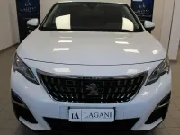 Usata Peugeot 3008 Active 131 CV (96 kW) 2018 Bianco SUV