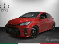 Usata Toyota Yaris 261 CV (191 kW) 2021 Rosso Utilitaria