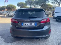 Usata Ford Fiesta ST-Line 125 CV (91 kW) 2024 Grigio metallizzato Berlina