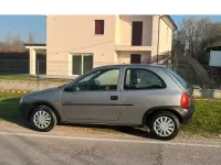 Usata Opel Corsa 58 CV (42 kW) 2001 Utilitaria