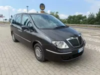 Usata Lancia Phedra 128 CV (94 kW) 2003 Bluazzurro Monovolume