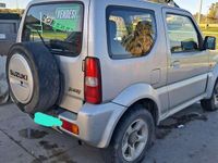 Usata Suzuki Jimny 65 CV (47 kW) 2007 Argento SUV