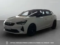 Usata Opel Corsa GS Line 101 CV (74 kW) 2023 0q bianco puro Utilitaria